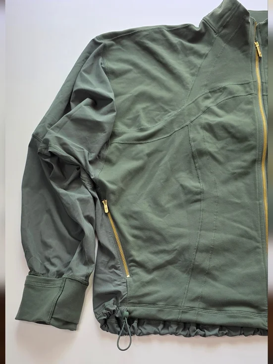 Lululemon Jacket - Picture 15 of 16